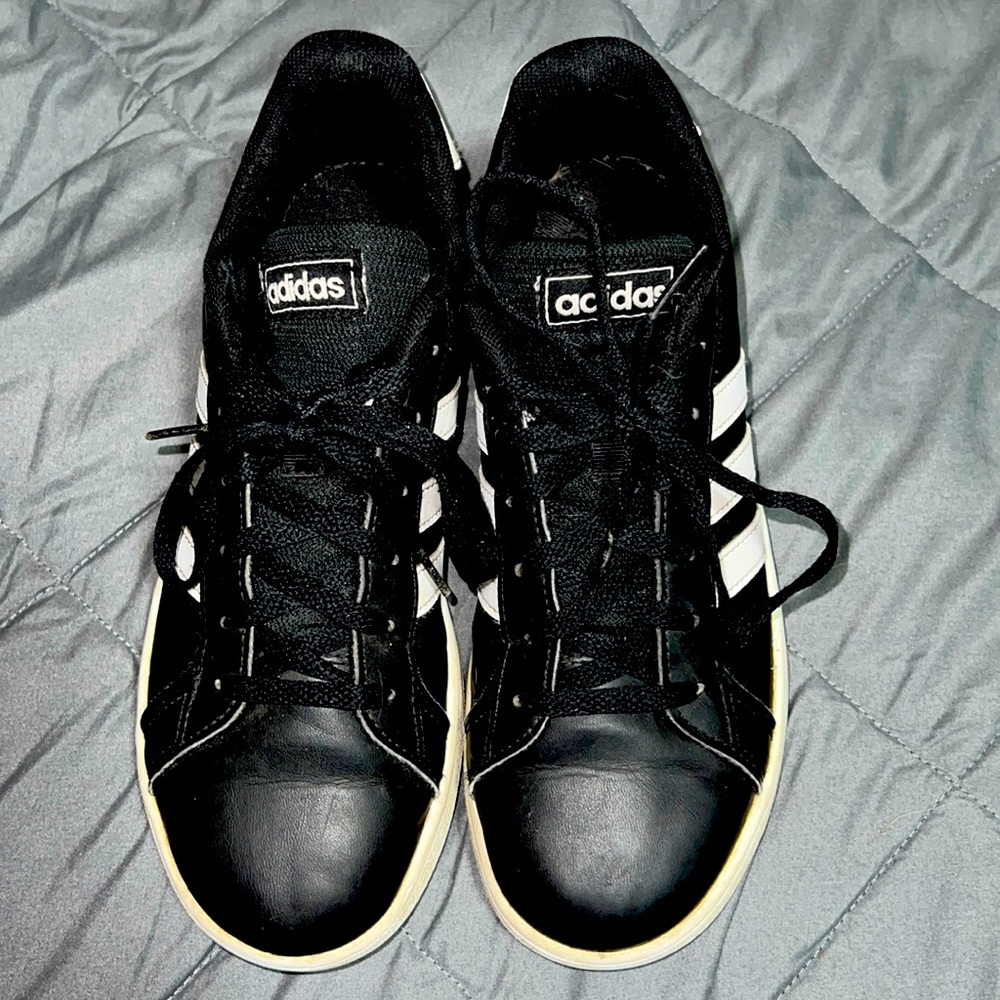 Boys adidas sneakers. Size 4.5. Lots of life left in them. Good condition.